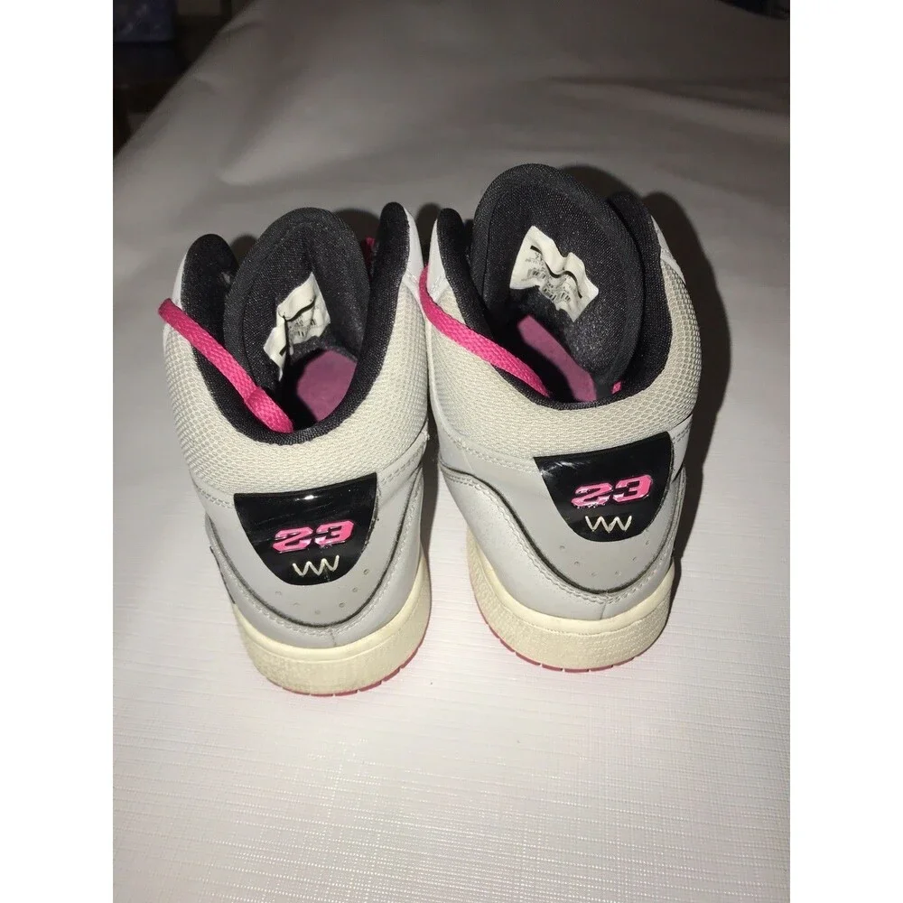 Nike Jordan 1 Flight 2 Gg Mtllc Silver/Blck-Vvd Pnk-Wht Size 7y